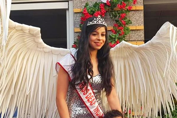 Deaf Girl from Noida Participates in Miss World Deaf