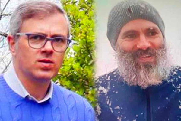 Omar Abdullah’s Pictures Shocks Indians