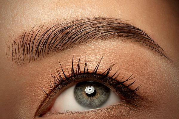 Tips for Healthy Eyebrows At Home